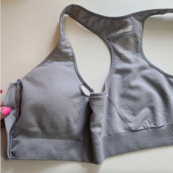 Says Large but fits like a medium Avia Racerback Front Closure Sports Bra - Picture 6 of 7